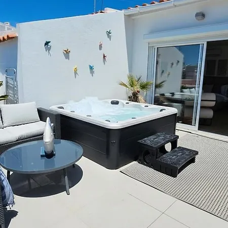 Villa Bellmare Deluxe Em