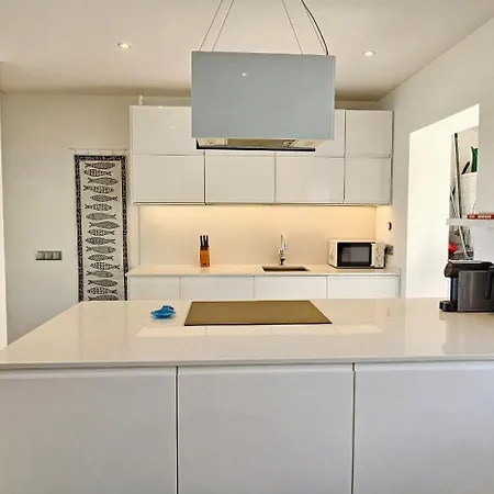 Villa Bellmare Deluxe Em